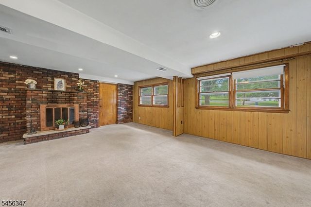 11 Dolly Dr, Parsippany-troy Hills Twp., NJ 07054