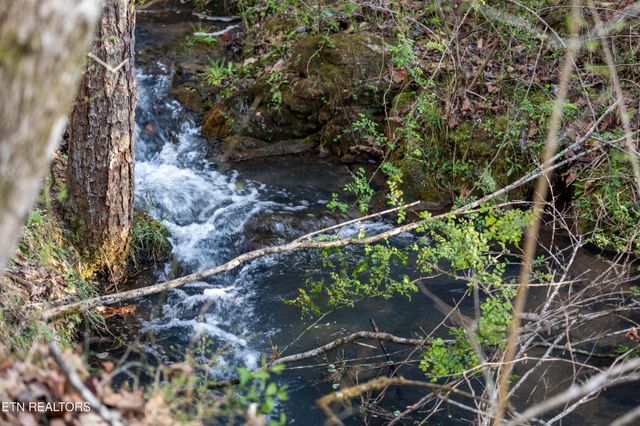 150 Clear Branch Rd N, Loudon, TN 37774