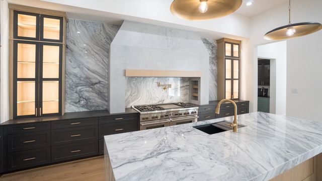 9345 Leto Road, Houston, TX 77080