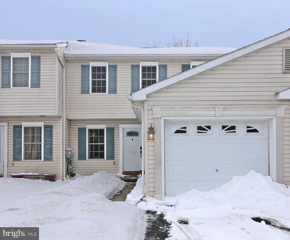 122 LIGHTHOUSE DR, Jonestown, PA 17038