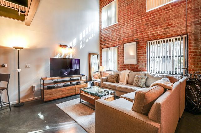 3110 Thomas Avenue 137, Dallas, TX 75204