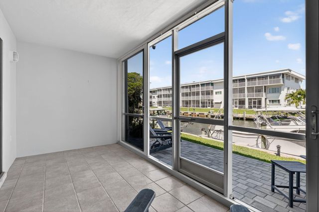 121 Wettaw Lane 112, North Palm Beach, FL 33408