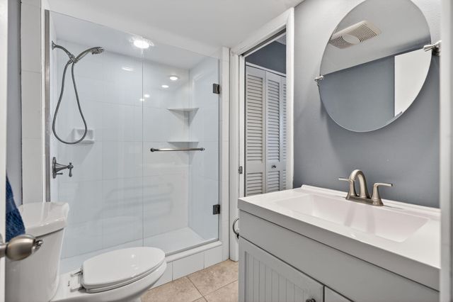 121 Wettaw Lane 112, North Palm Beach, FL 33408