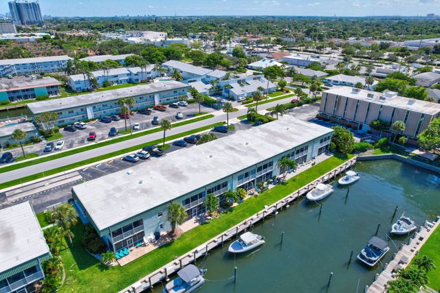 121 Wettaw Lane 112, North Palm Beach, FL 33408