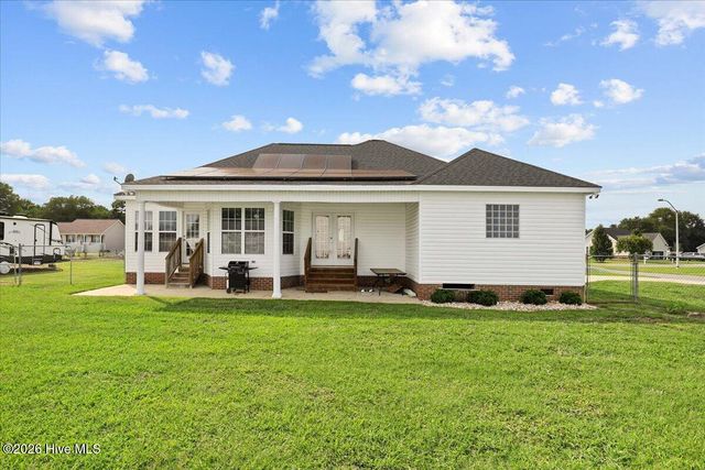208 Johnson Branch Road, Goldsboro, NC 27534
