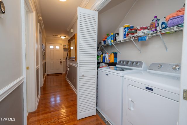 2030 West Manor Court 2030, Kingsport, TN 37660