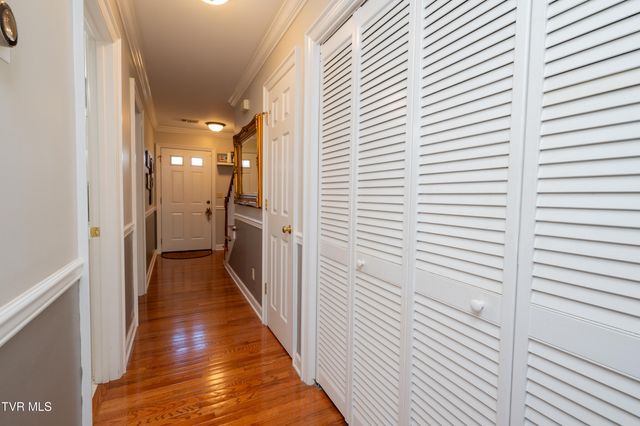 2030 West Manor Court 2030, Kingsport, TN 37660