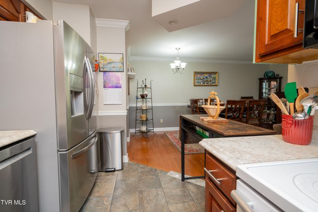 2030 West Manor Court 2030, Kingsport, TN 37660