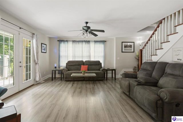 219 Villa Ray Drive, Radcliff, KY 40160