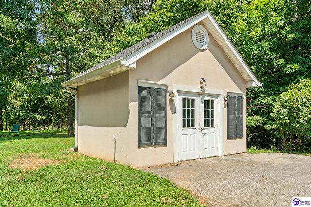 219 Villa Ray Drive, Radcliff, KY 40160