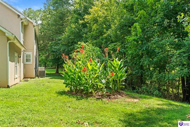 219 Villa Ray Drive, Radcliff, KY 40160