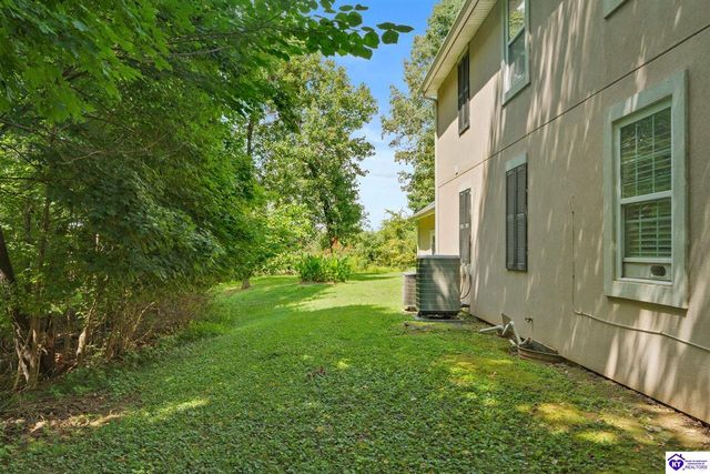 219 Villa Ray Drive, Radcliff, KY 40160