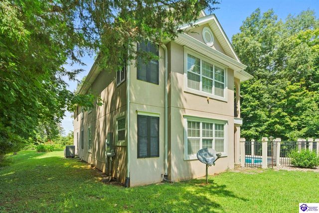 219 Villa Ray Drive, Radcliff, KY 40160