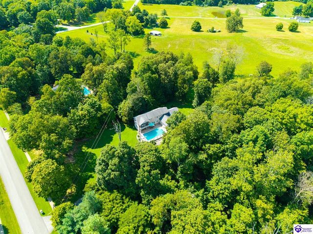 219 Villa Ray Drive, Radcliff, KY 40160