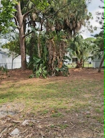 6312 S LANSDALE CIRCLE, Tampa, FL 33616