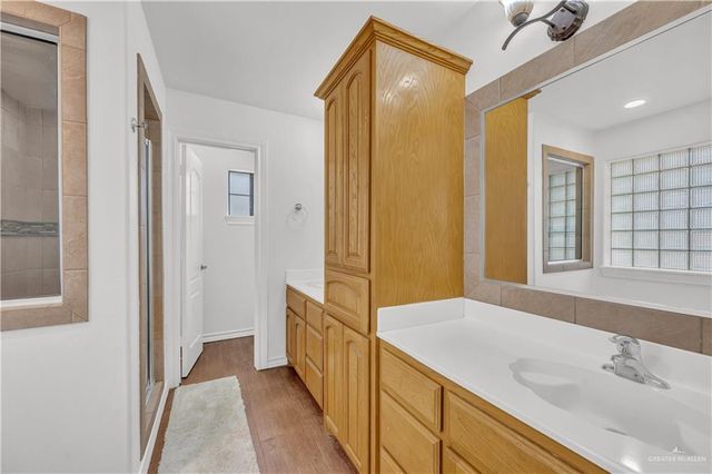 9101 N 28th Street, Mcallen, TX 78504