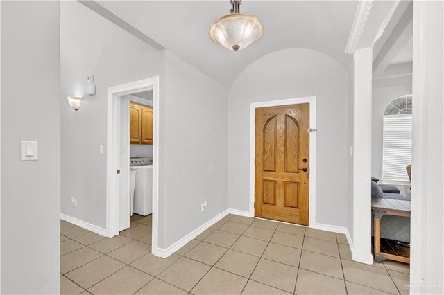 9101 N 28th Street, Mcallen, TX 78504