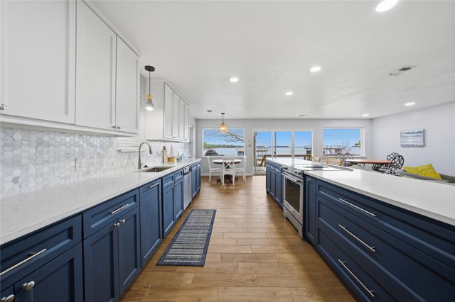 125 Pebble Beach Drive, Mabank, TX 75156