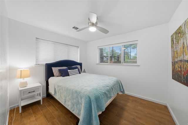 125 Pebble Beach Drive, Mabank, TX 75156