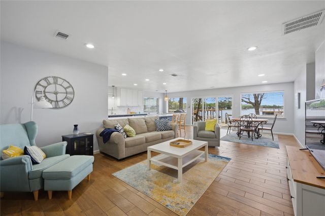 125 Pebble Beach Drive, Mabank, TX 75156