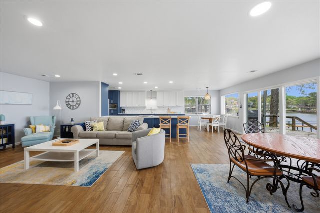 125 Pebble Beach Drive, Mabank, TX 75156