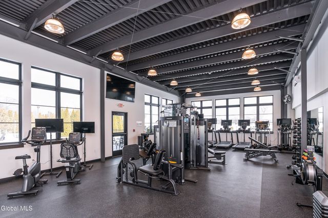 4 Beach Court, Saratoga Springs, NY 12866