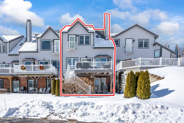 4 Beach Court, Saratoga Springs, NY 12866