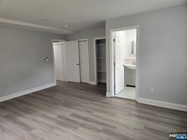 36 Augusta, Elmwood Park, NJ 07407