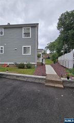 36 Augusta, Elmwood Park, NJ 07407