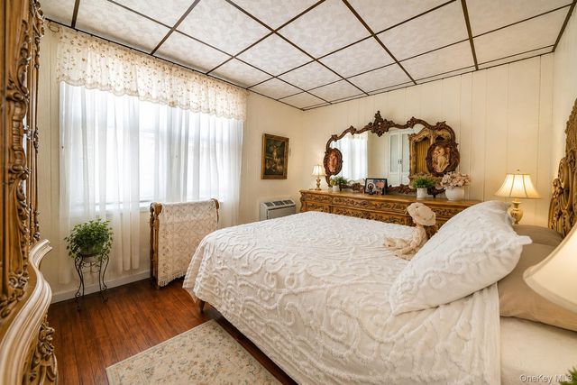 6149 62nd Avenue, Middle Village, NY 11379