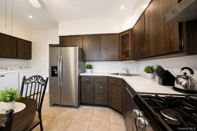6149 62nd Avenue, Middle Village, NY 11379