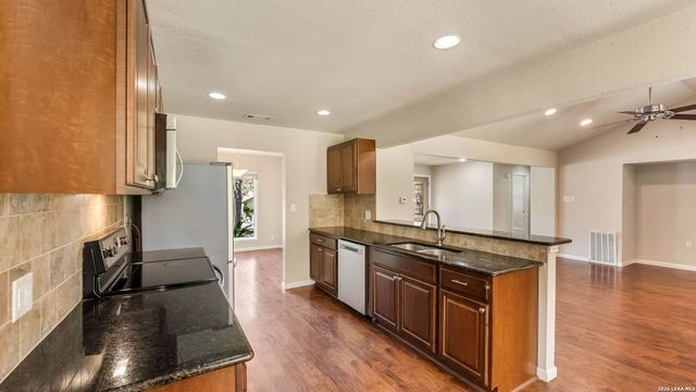 2026 ADOBE TRAIL ST, San Antonio, TX 78232
