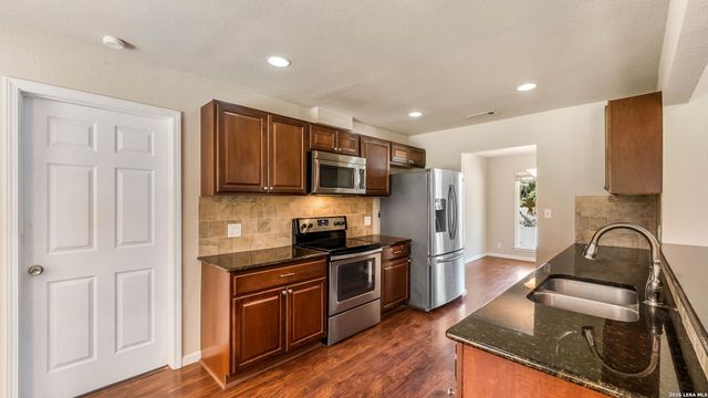 2026 ADOBE TRAIL ST, San Antonio, TX 78232