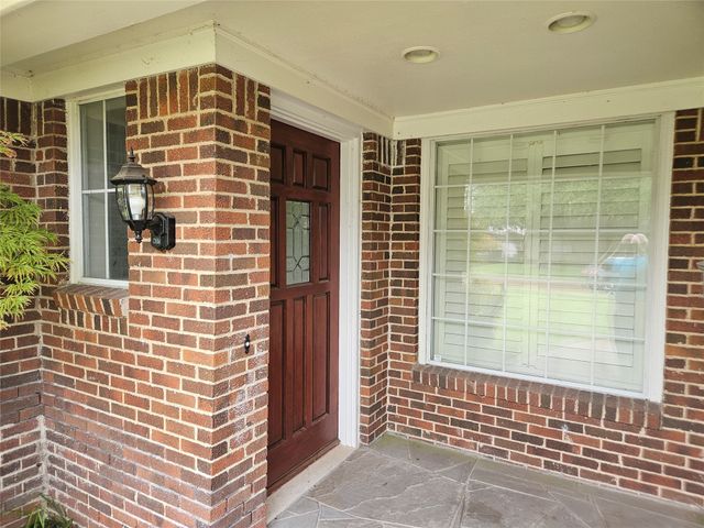 6432 Chevy Chase Avenue, Dallas, TX 75225