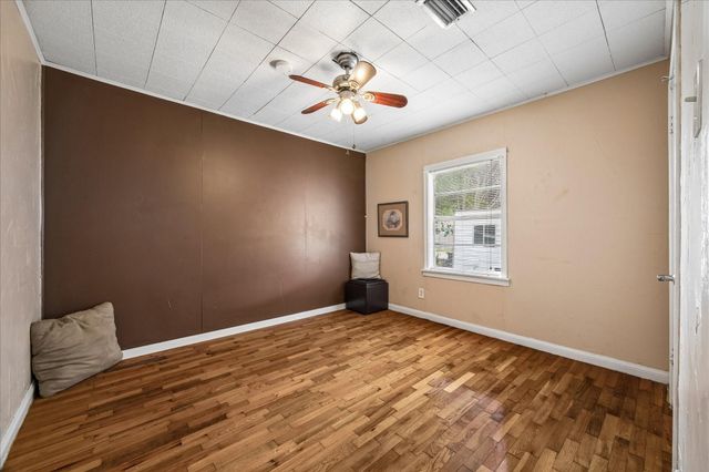 4915 Louise Street, Seabrook, TX 77586