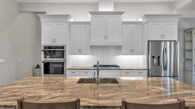 6527 EMERALD WOODS LANE, Lakeland, FL 33813