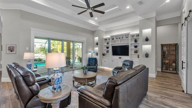 6527 EMERALD WOODS LANE, Lakeland, FL 33813