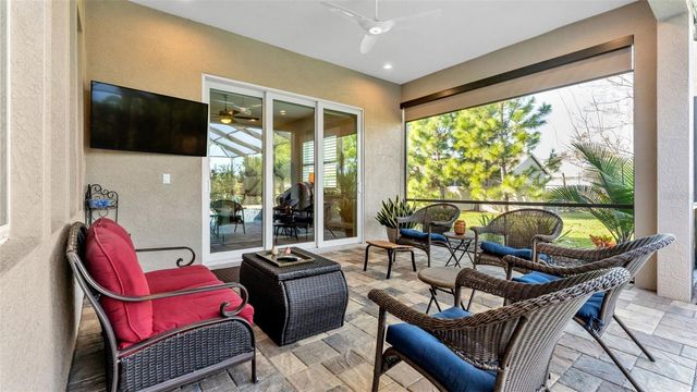 6527 EMERALD WOODS LANE, Lakeland, FL 33813