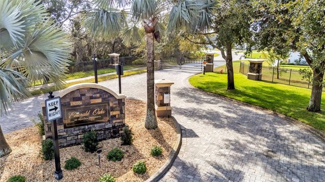 6527 EMERALD WOODS LANE, Lakeland, FL 33813