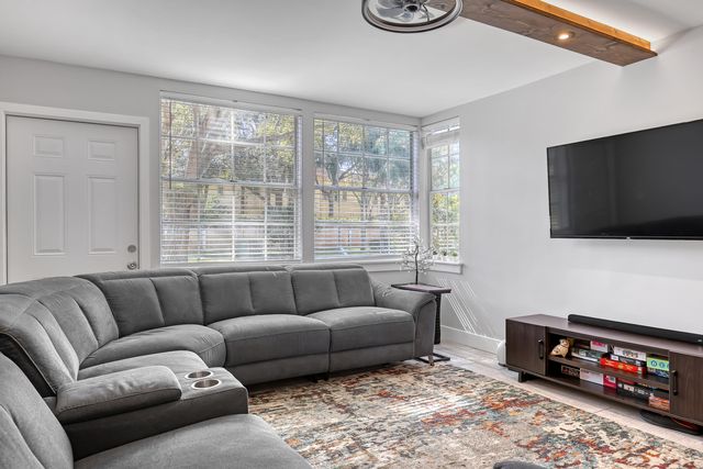 204 Palm Beach Trace Drive 204, Royal Palm Beach, FL 33411