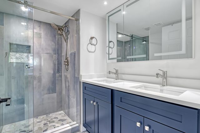 204 Palm Beach Trace Drive 204, Royal Palm Beach, FL 33411