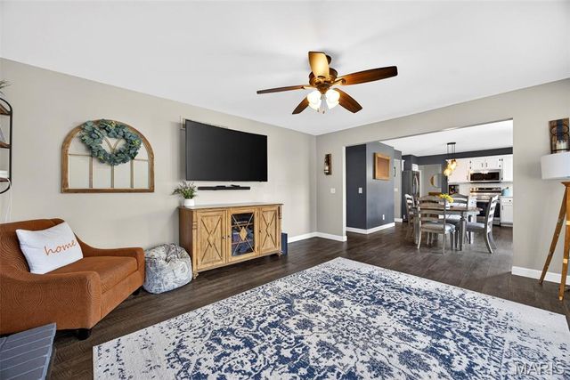 22 Milford Haven Court, St Charles, MO 63304