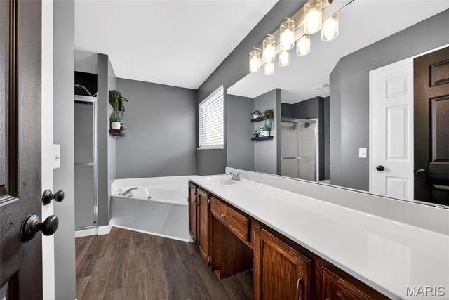 22 Milford Haven Court, St Charles, MO 63304