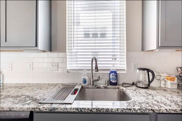 1740 Cove Crescent Court, Houston, TX 77055