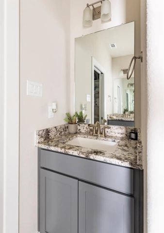 1740 Cove Crescent Court, Houston, TX 77055