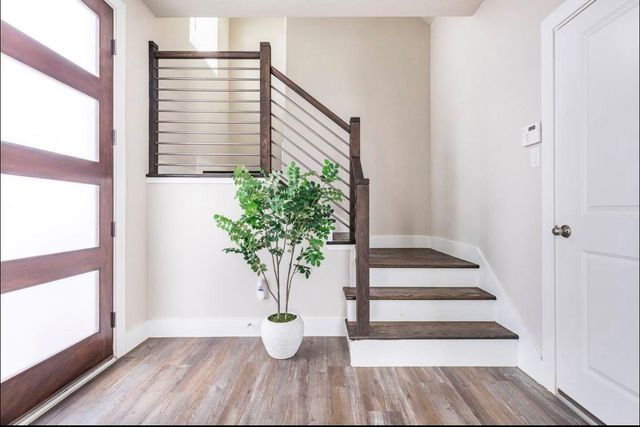 1740 Cove Crescent Court, Houston, TX 77055