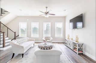 1740 Cove Crescent Court, Houston, TX 77055