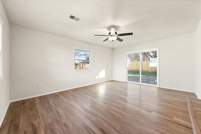 5004 S Briarwood Drive, Oklahoma City, OK 73135