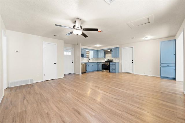 5004 S Briarwood Drive, Oklahoma City, OK 73135