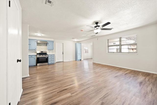 5004 S Briarwood Drive, Oklahoma City, OK 73135